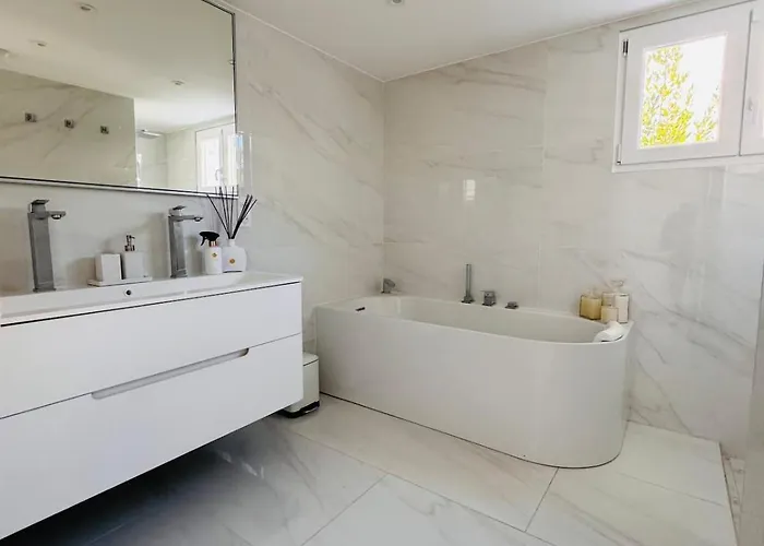 Maison - St Jean De Luz - Proche De La 생장드루즈